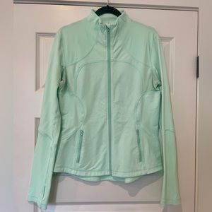 Like New Women’s Lululemon Jacket, Size 12